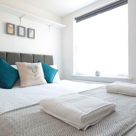 Tarvin House Villa Chester Bagian luar foto